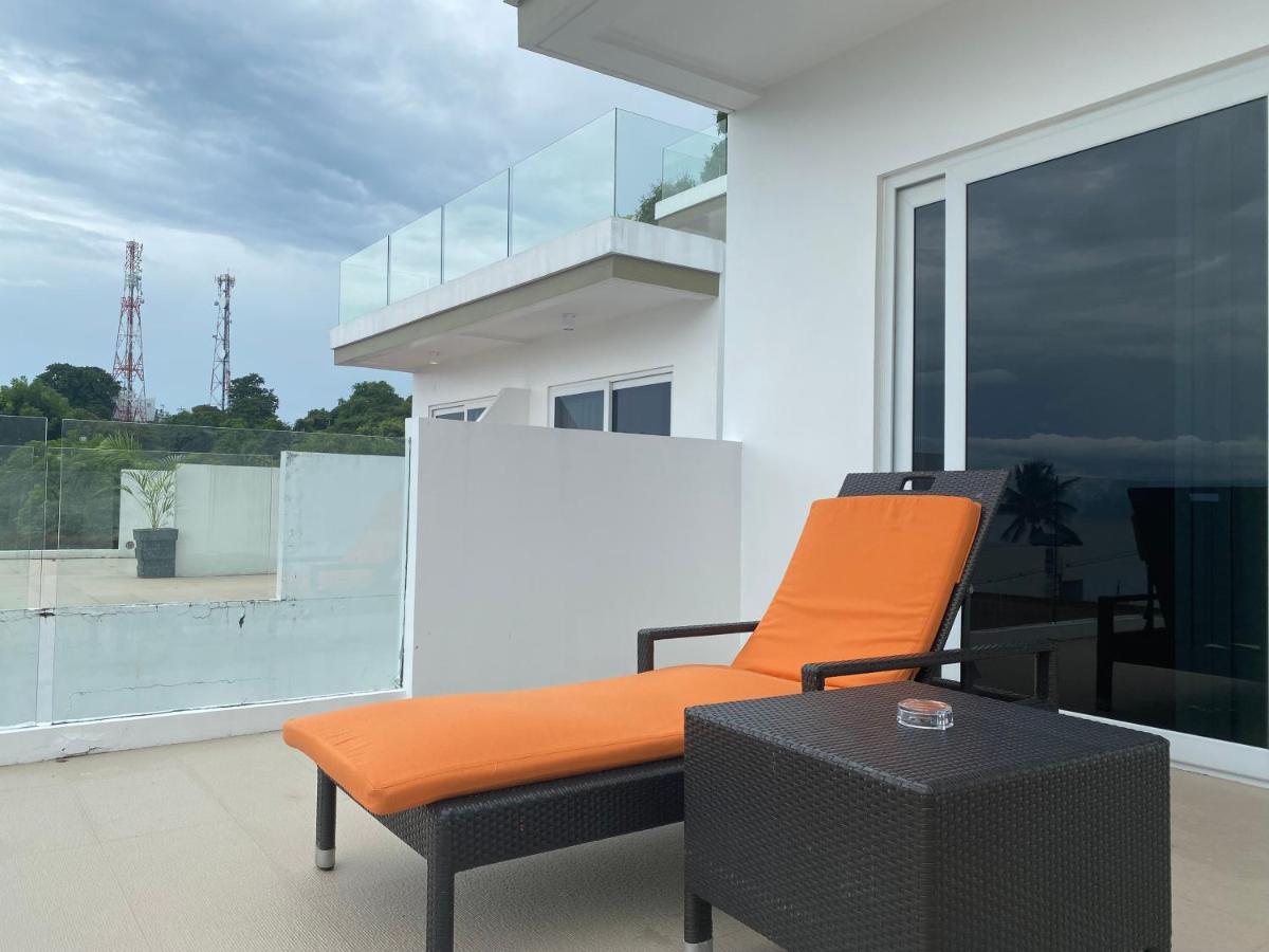 Lalaguna Villas Luxury Dive Resort And Spa Puerto Galera Exterior photo
